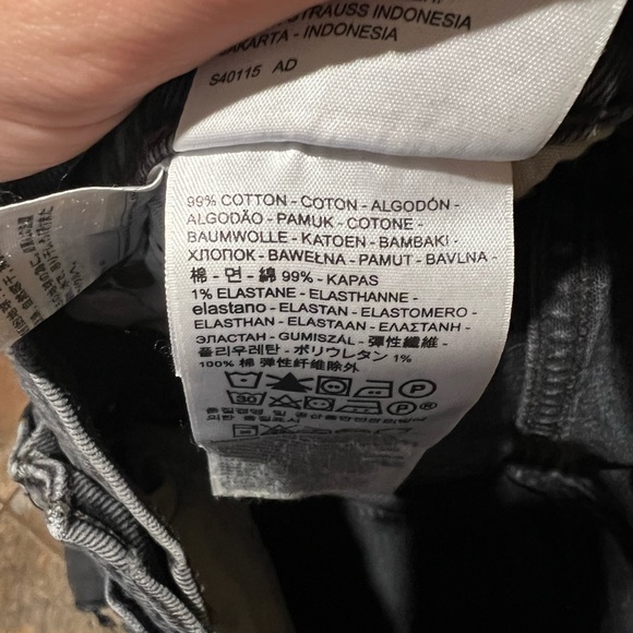 ‼️SOLD ON OTHER PLATFORM‼️501 Levi Denim Jeans - Picture 6 of 6